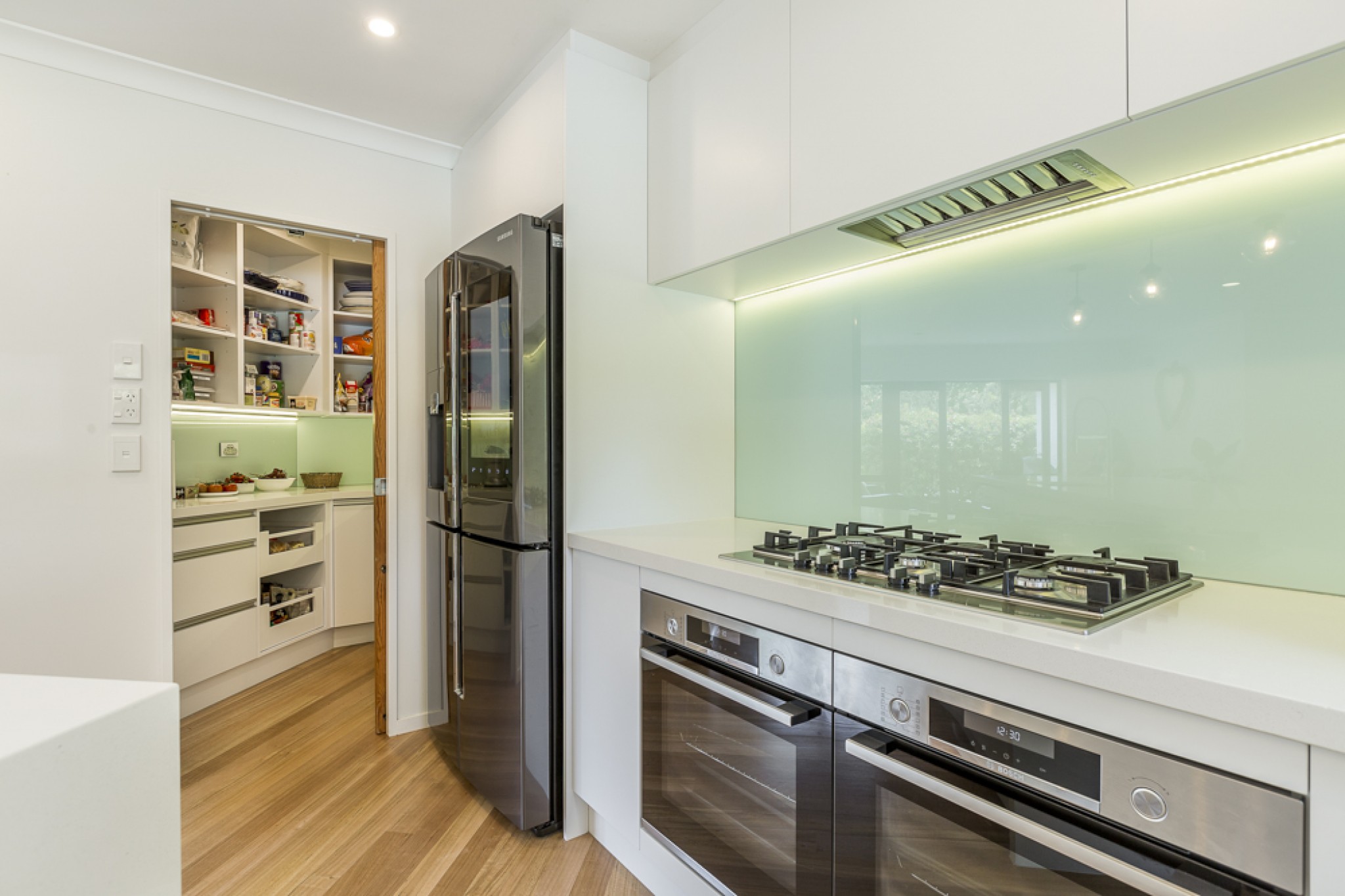 kitchens auckland kumeu 5