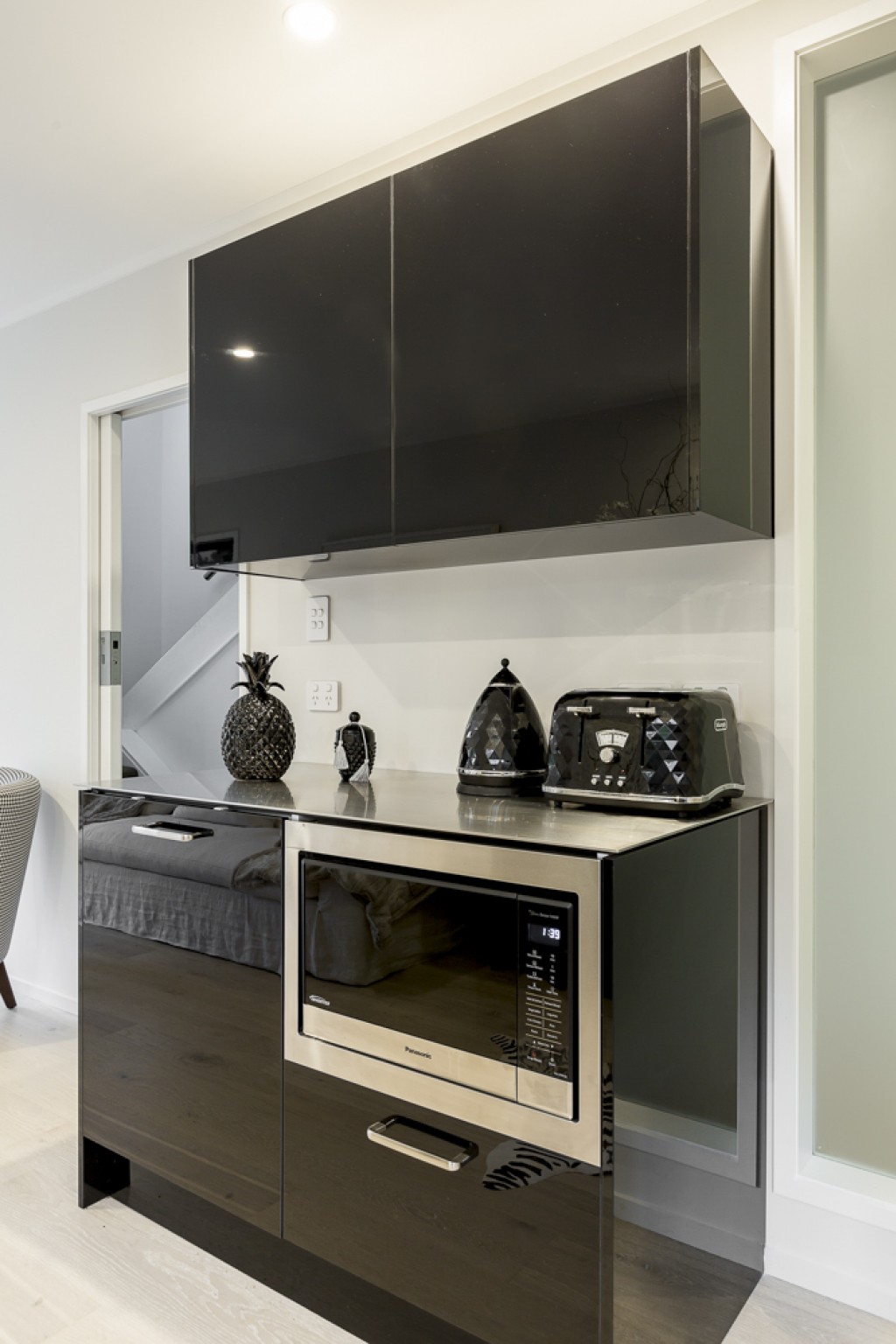 kitchens auckland mairangi bay 6